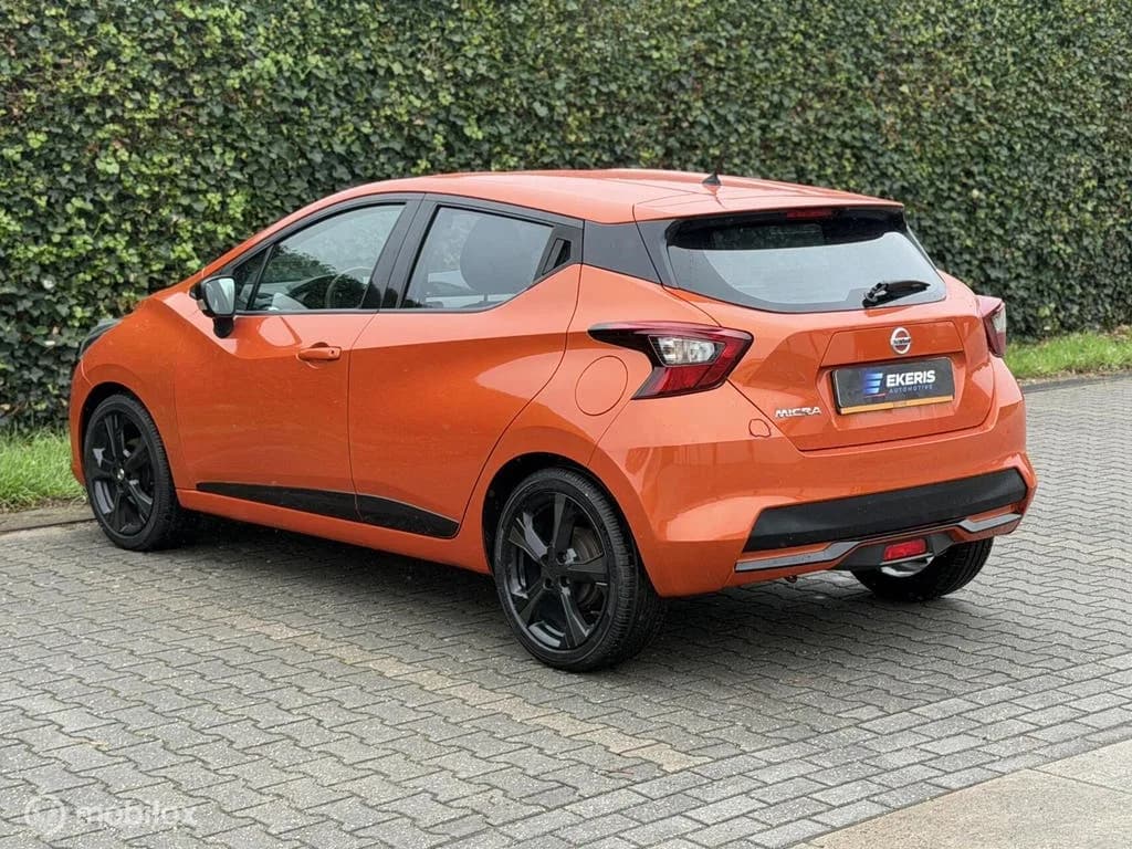 Nissan Micra foto 2