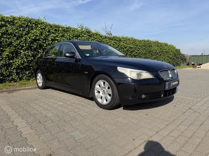 BMW 5-serie 523i foto 5