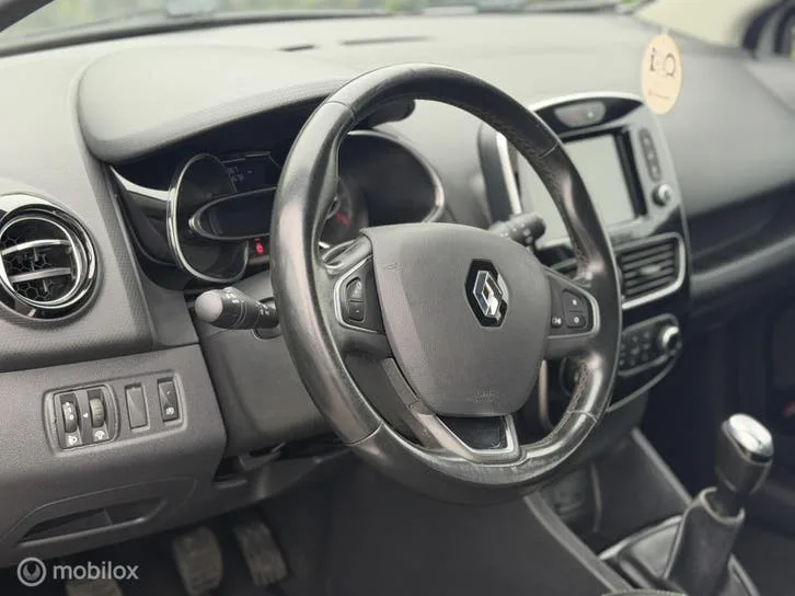 Renault Clio foto 6