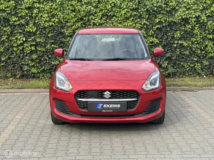 Suzuki Swift foto 10