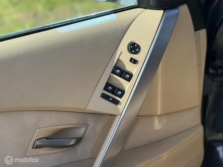 BMW 5-serie 523i foto 11