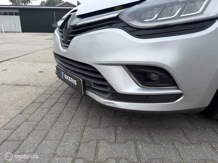 Renault Clio foto 17