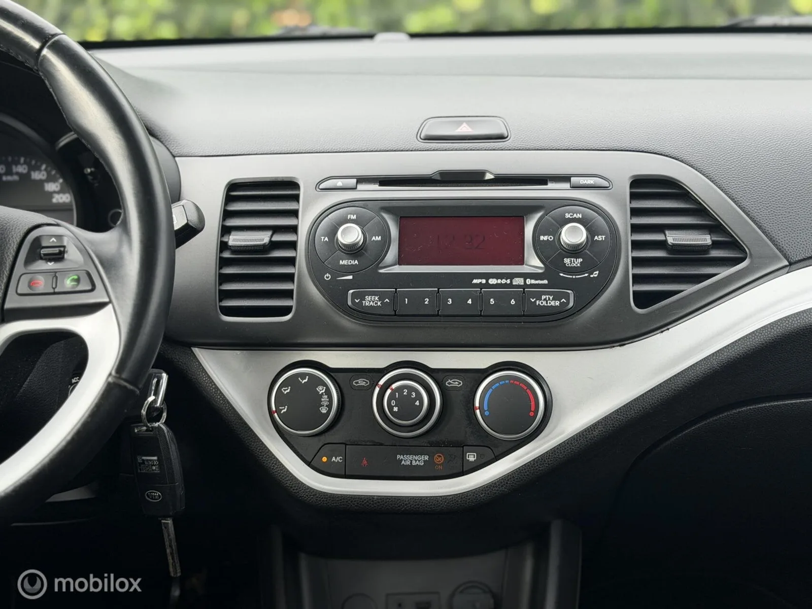 Kia Picanto foto 12