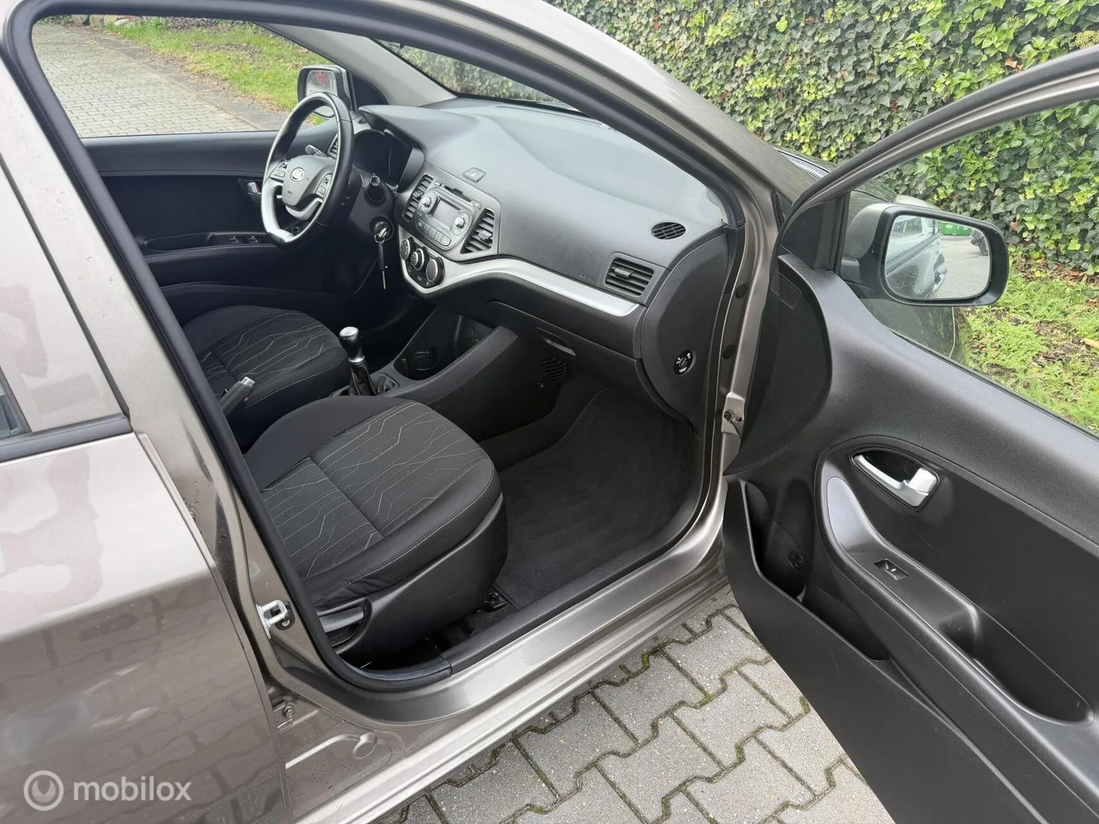 Kia Picanto foto 20