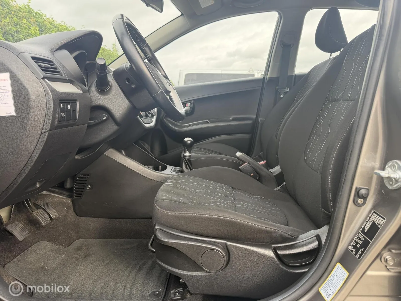 Kia Picanto foto 7