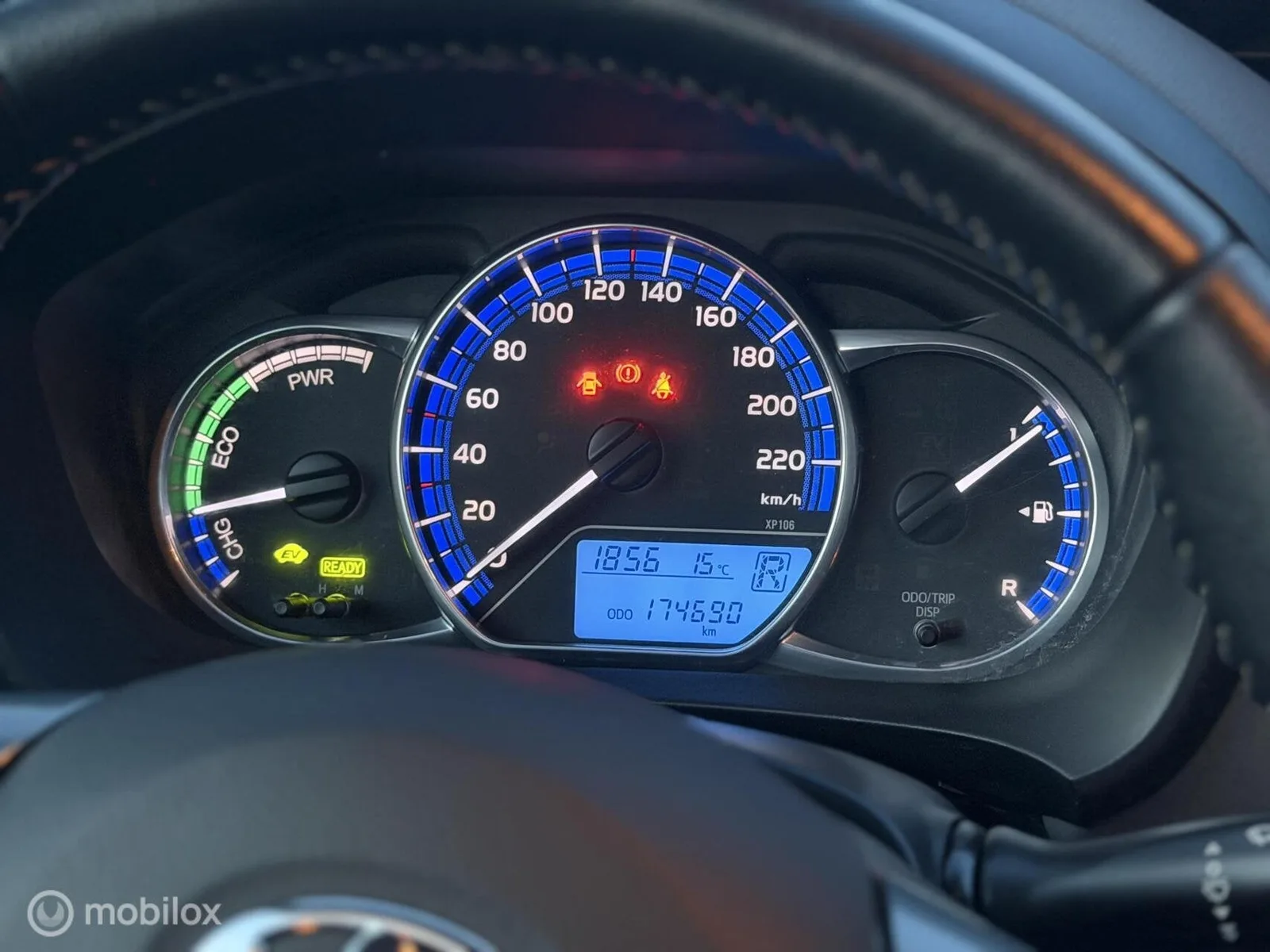 Toyota Yaris foto 11