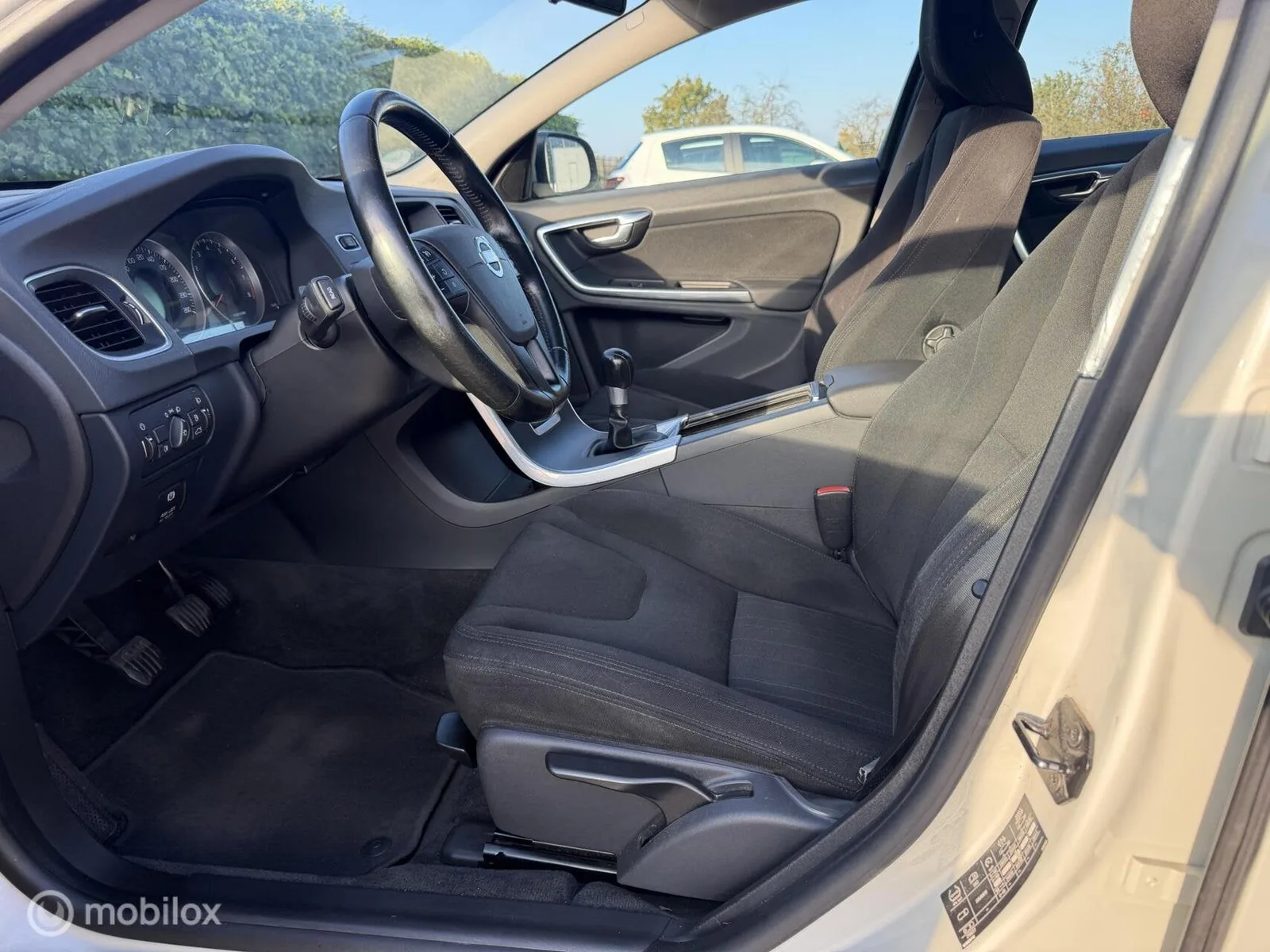 Volvo S60 foto 15