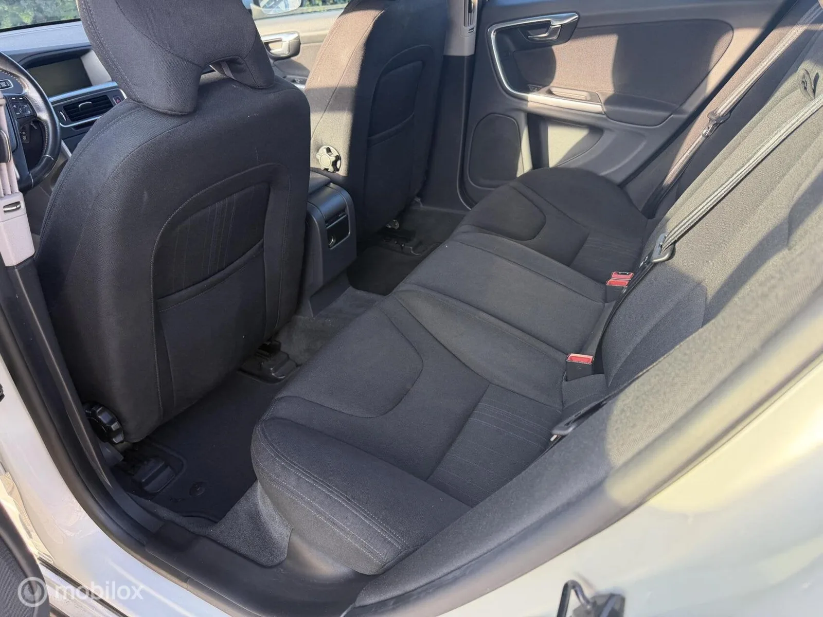 Volvo S60 foto 16