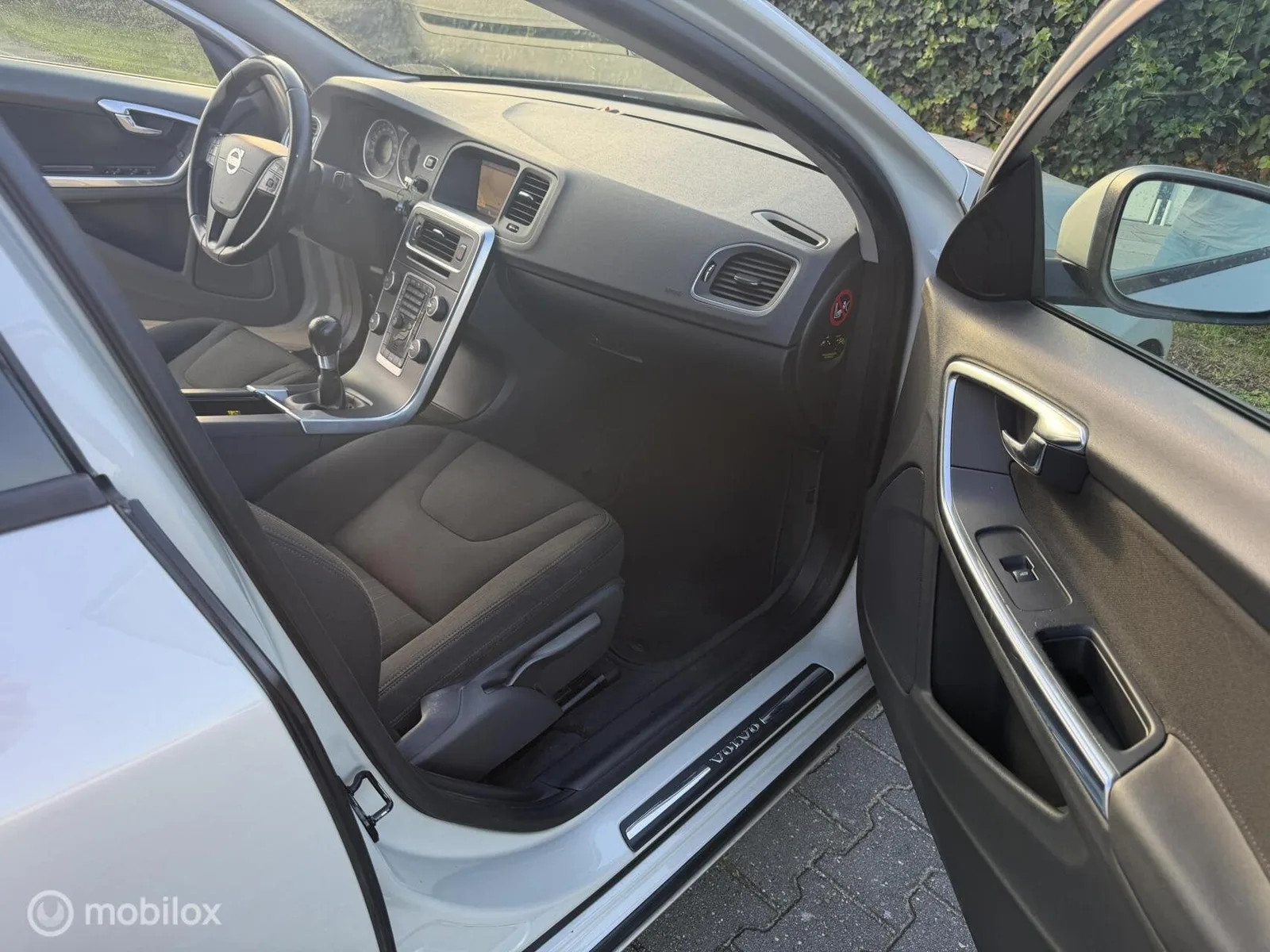 Volvo S60 foto 17