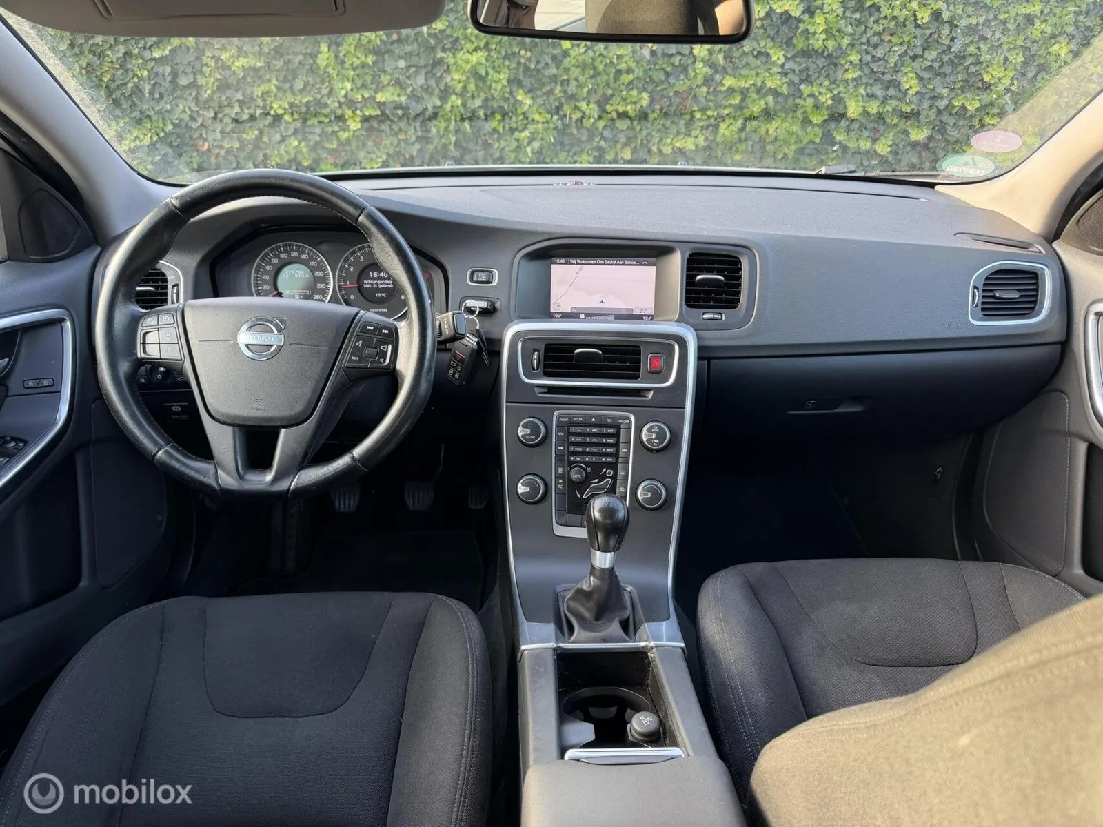 Volvo S60 foto 8